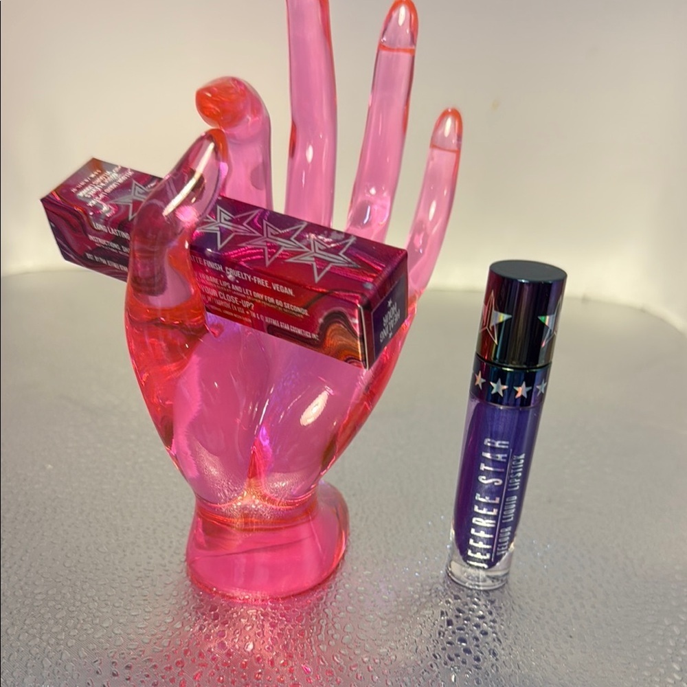 Jeffree Star Purple and Pink Liquid Lipstick​